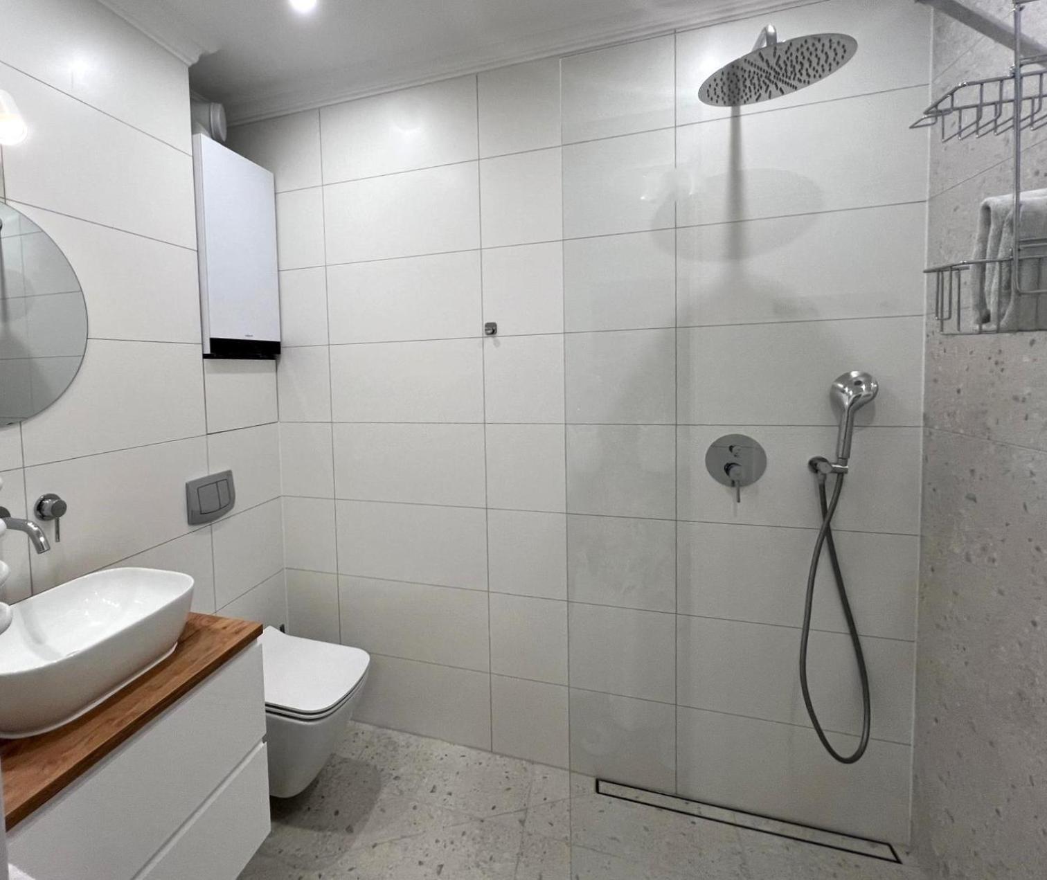 Апартаменты Parkside Retreat Свиноуйсьце Экстерьер фото